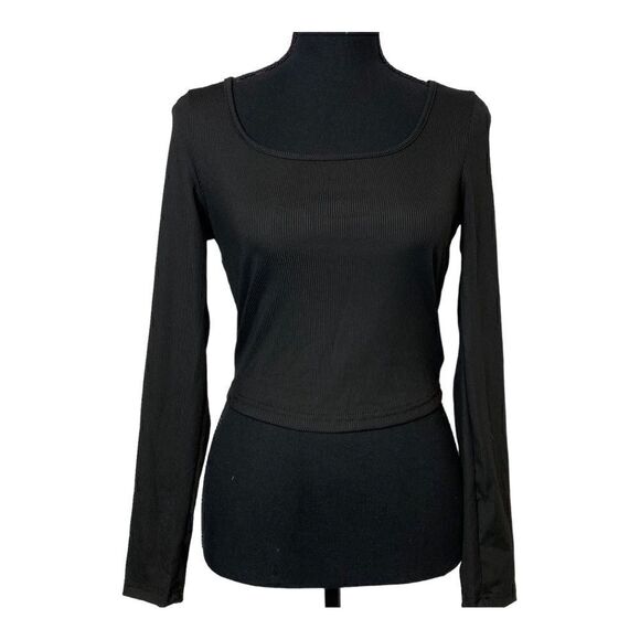 - #173 Bundle of four stretch knit crop tops - Picture 5 of 10